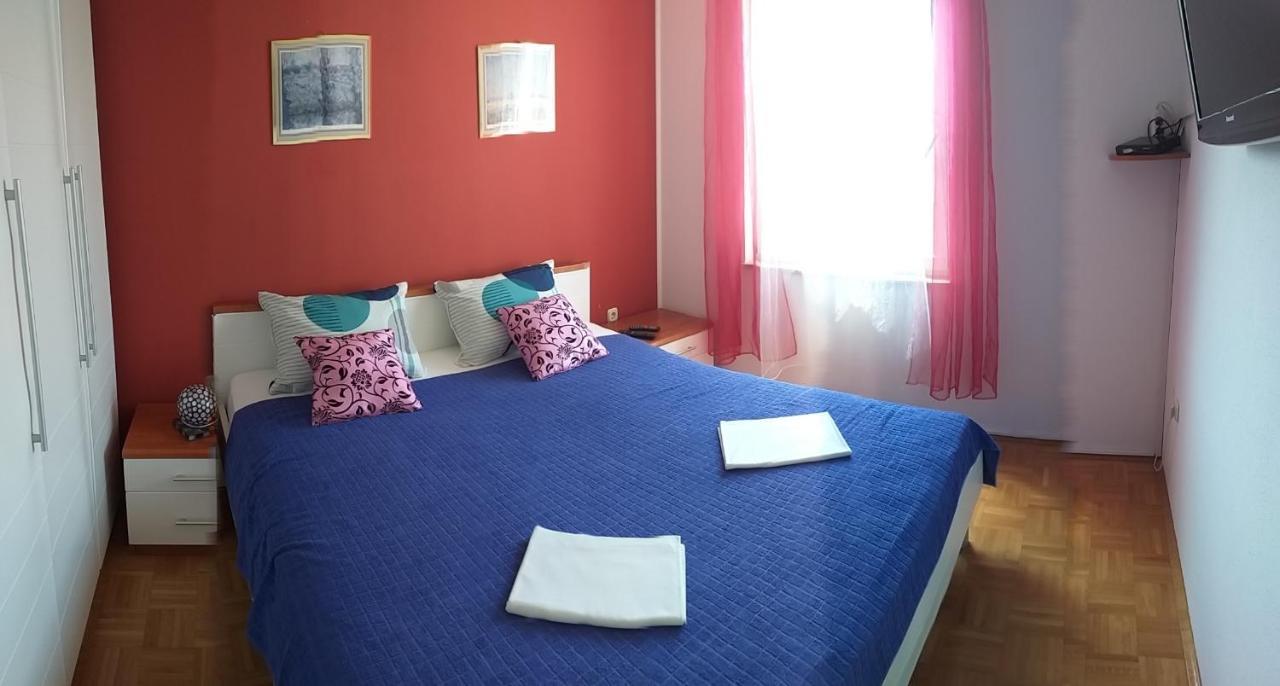 Apartment Rubin Kaštela エクステリア 写真